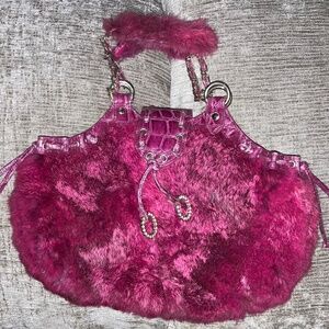 Early 2000's Y2K rabbit fur BEBE purse <3